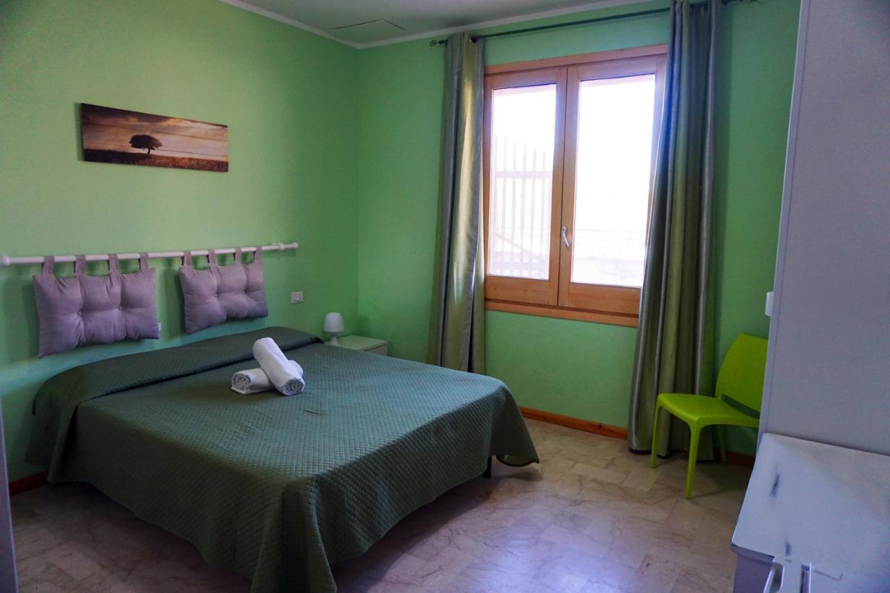 מלון קאסטלמארה דל גולפו Casa Chiarenza מראה חיצוני תמונה