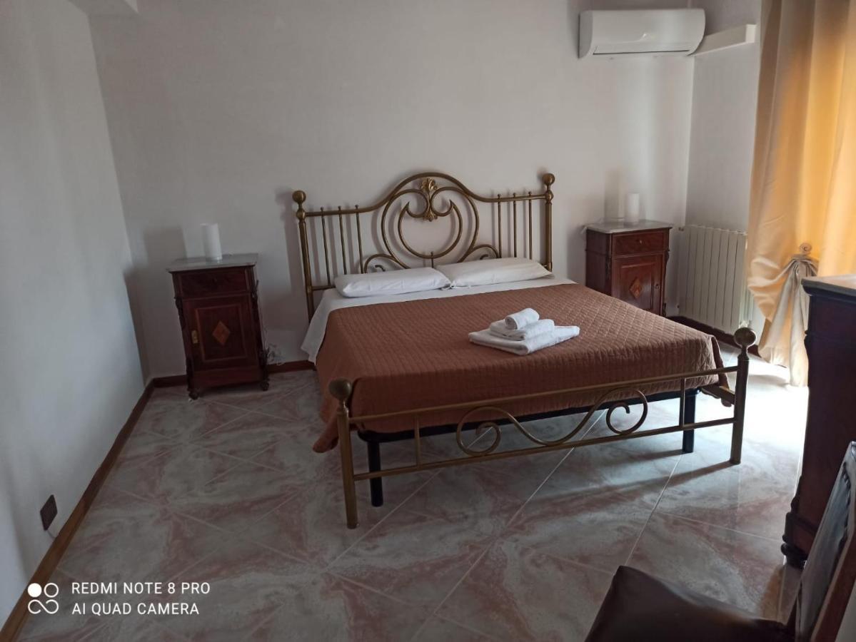 מלון קאסטלמארה דל גולפו Casa Chiarenza מראה חיצוני תמונה