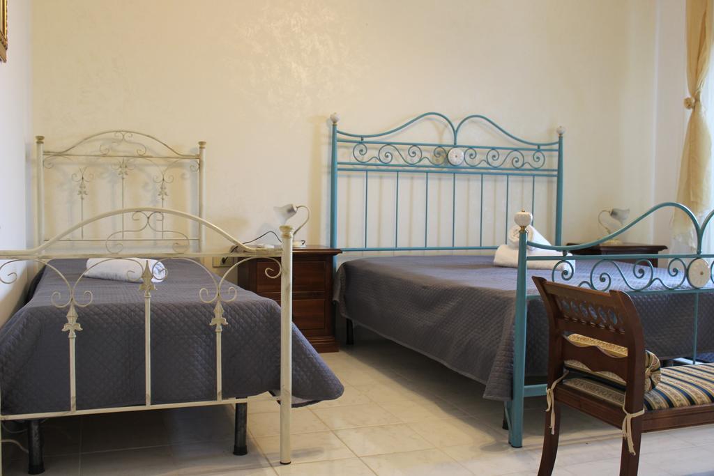 מלון קאסטלמארה דל גולפו Casa Chiarenza מראה חיצוני תמונה