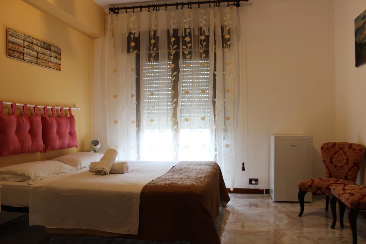 מלון קאסטלמארה דל גולפו Casa Chiarenza מראה חיצוני תמונה