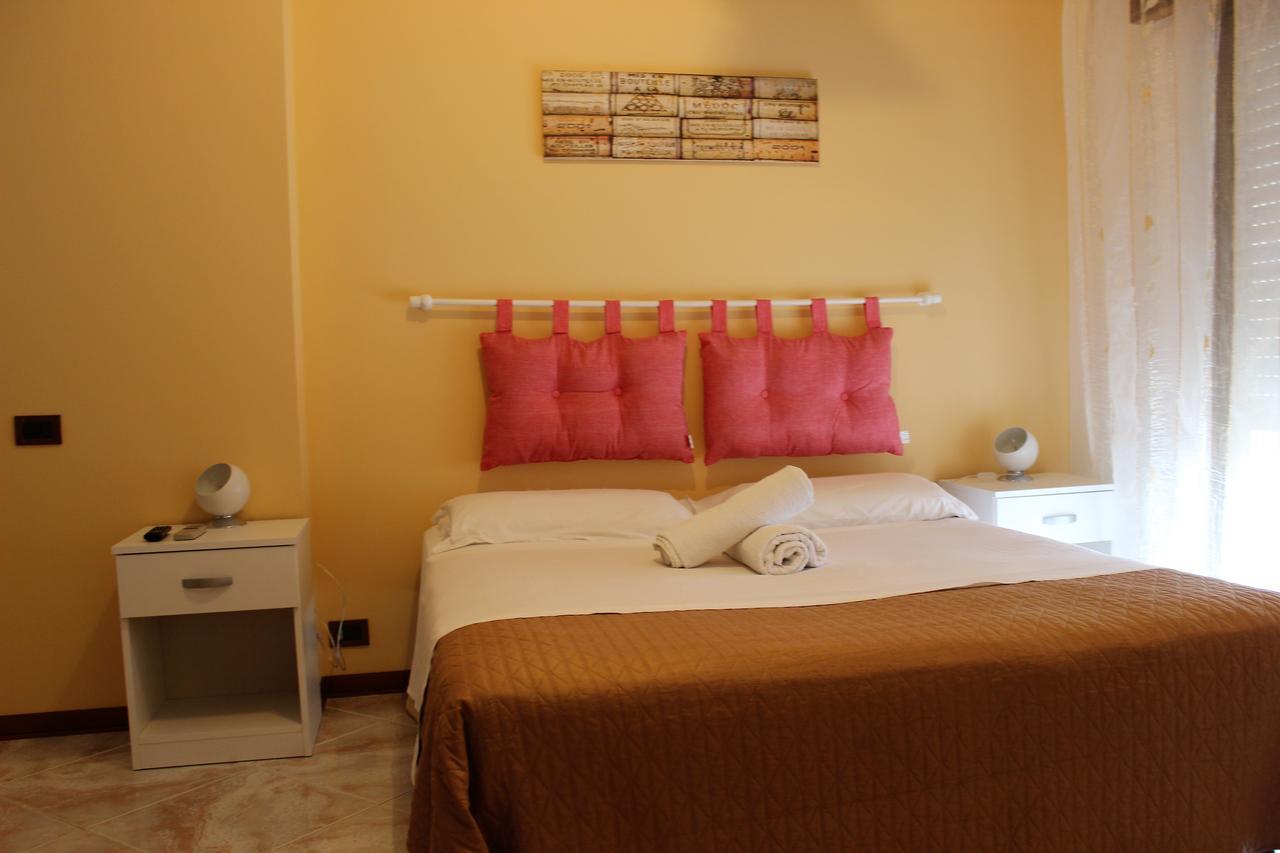 מלון קאסטלמארה דל גולפו Casa Chiarenza מראה חיצוני תמונה