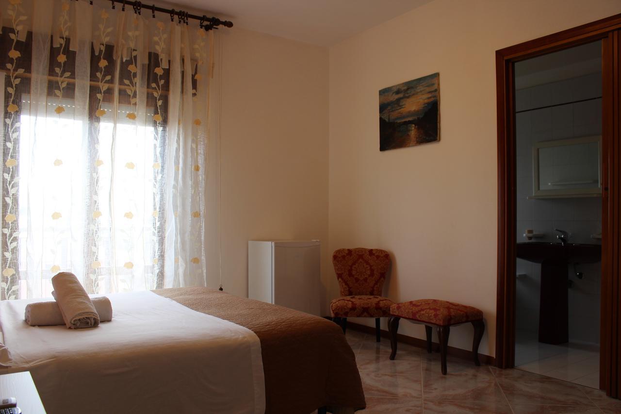 מלון קאסטלמארה דל גולפו Casa Chiarenza מראה חיצוני תמונה